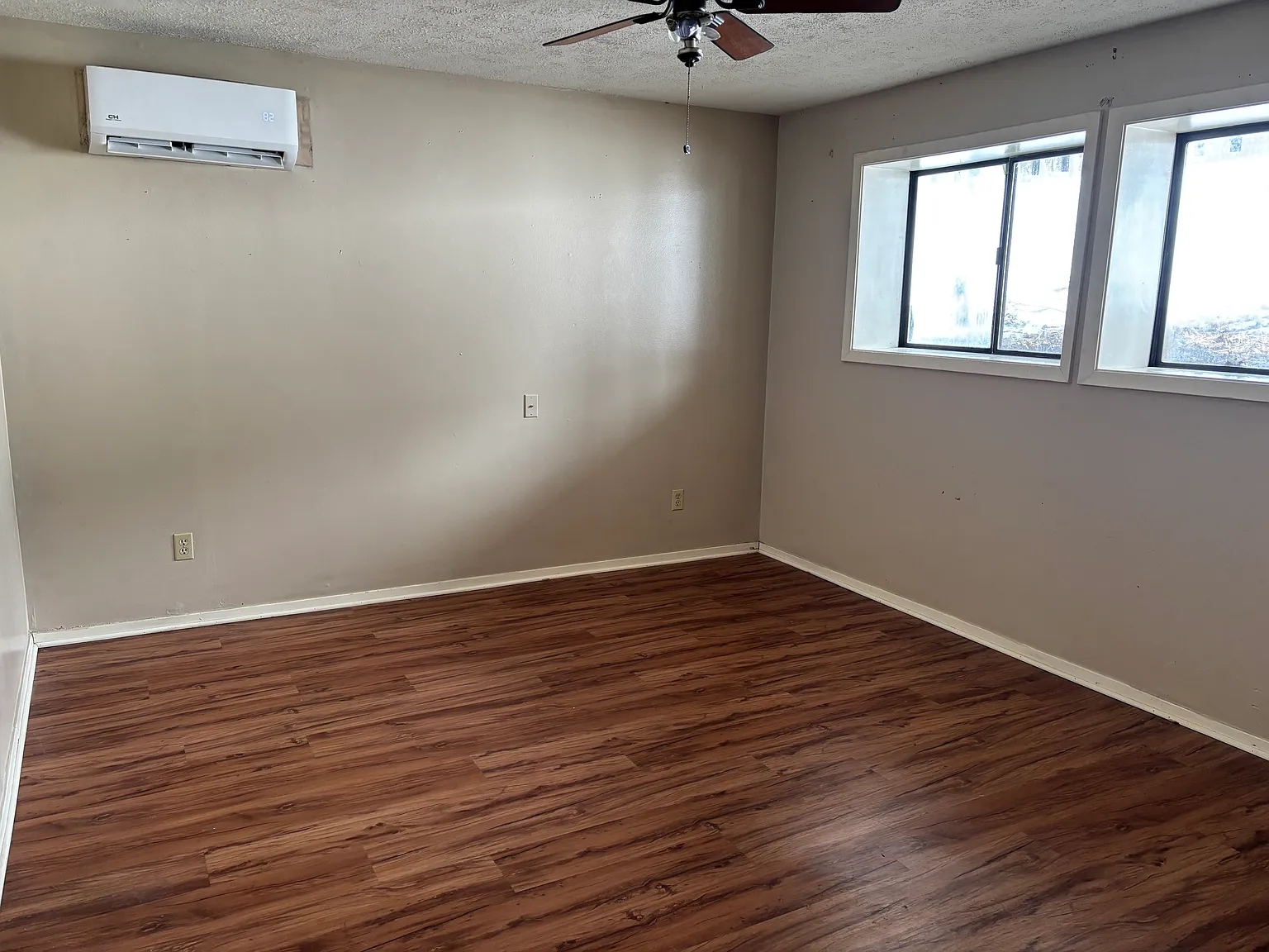 Hillside Apartments — Photo 3