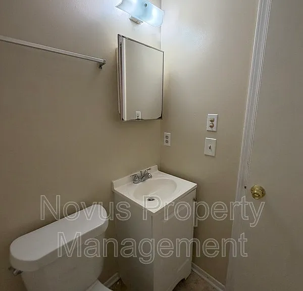 155 Bowen St #7 — Photo 20