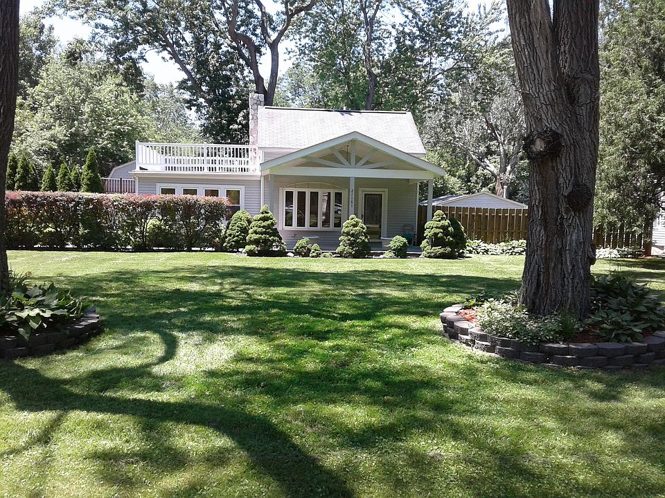 1st image of 21161 Randall St