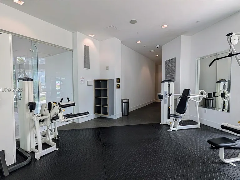 350 S Miami Ave #704 — Photo 21