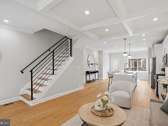 4th image of 1208 Shepherd St NW