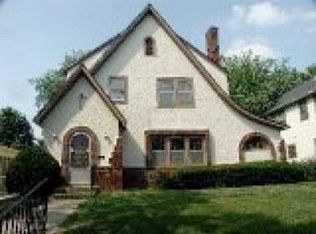 424 W Dartmouth Rd, Kansas City, MO 64113