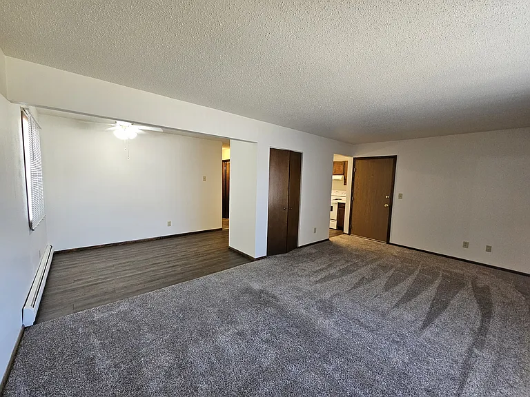 1538 Green Apartments — Photo 18
