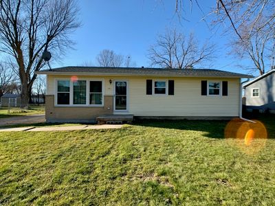 151 Ray St, Hinckley, IL, 60520
