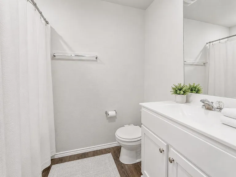 6112 Montrelia Dr — Photo 15
