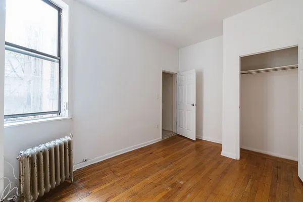 Rented by Sky Management | media 17