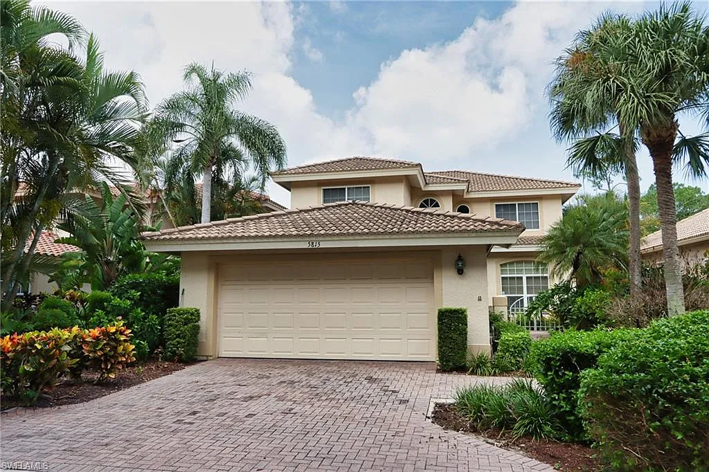 3 bed, 2.5 bath, 2900 sqft, $9,995 — Photo 1