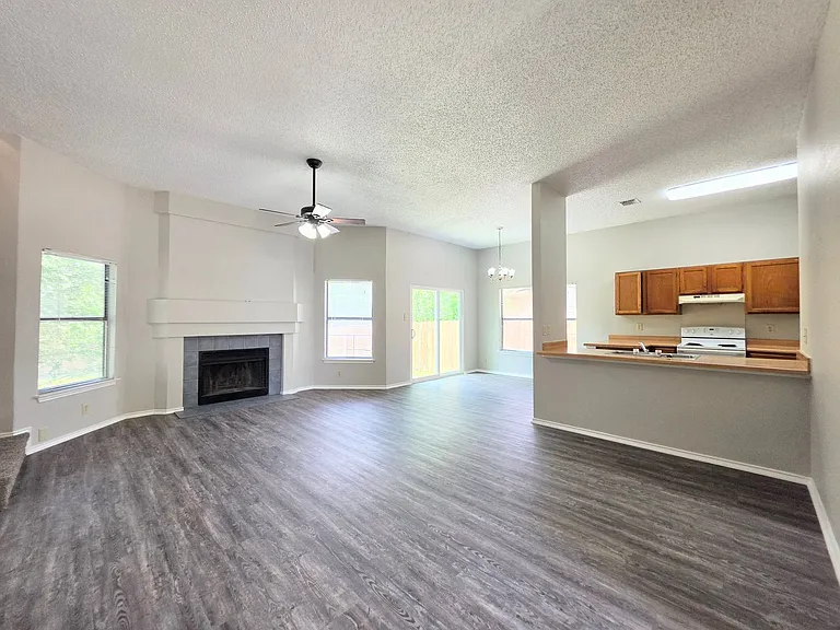 8562 Serene Ridge Dr — Photo 17
