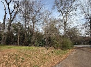 107 Hutto St, Troup, TX 75789