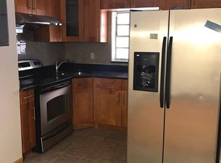 4422 Newtown Rd #2, Astoria, NY 11103
