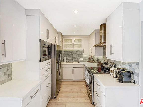 5th image of 10433 Wilshire Blvd APT 1202