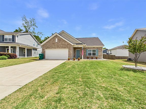 2nd image of 129 Wood Hill Dr