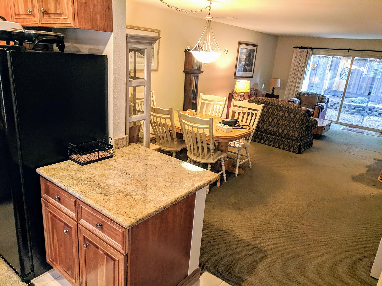 3 bed, 2.5 bath, 1332 sqft, $3,000 — Photo 2