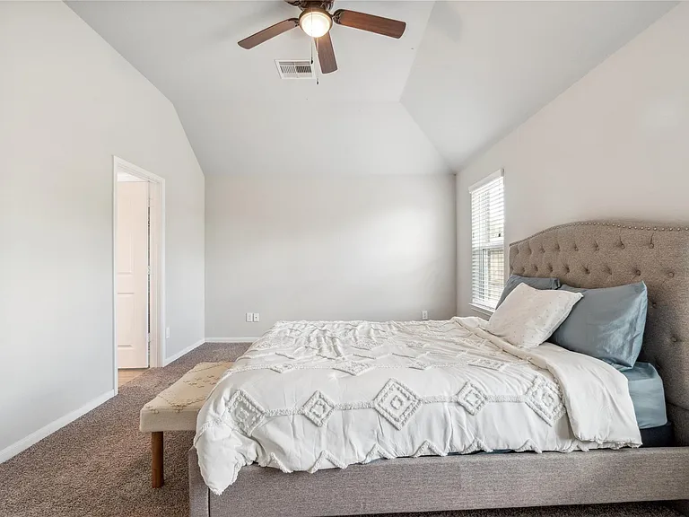 32622 Harvest Valley Dr — Photo 10