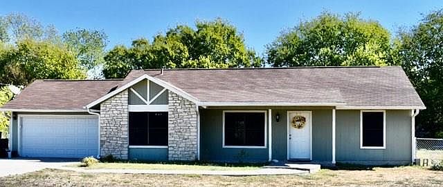 1st image of 141 Park South Dr
