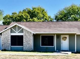 141 Park South Dr, Kyle, TX 78640