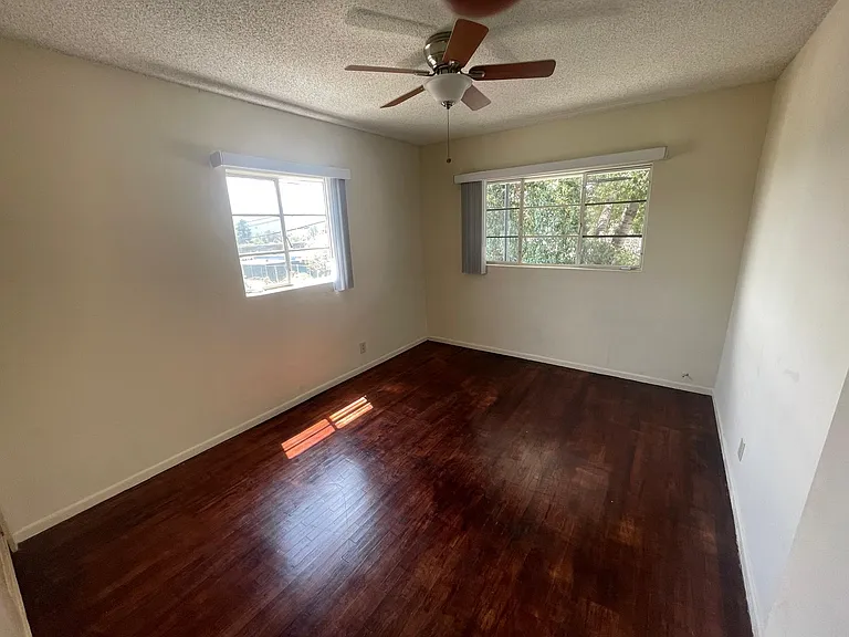 634 Glenwood Rd #5 — Photo 7