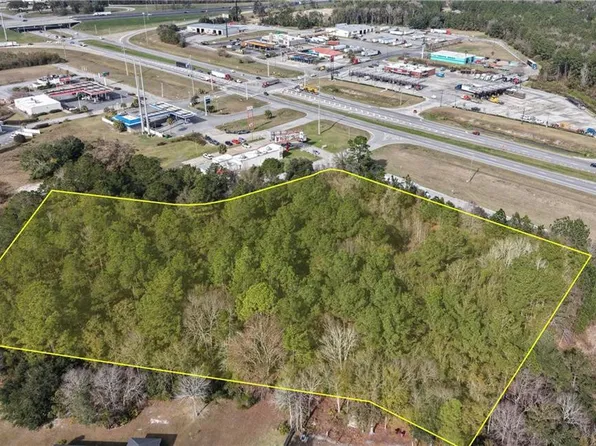 140 Frontage Rd, Brunswick, GA 31523