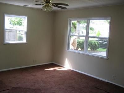 4th image of 4623 Saint Francis Ln