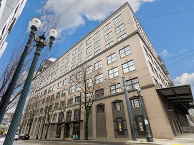 1420 NW Lovejoy St APT 725, Portland, OR, 97209