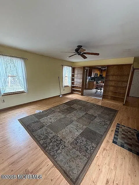 4 bed, 1992 sqft, $3,500 — Photo 4