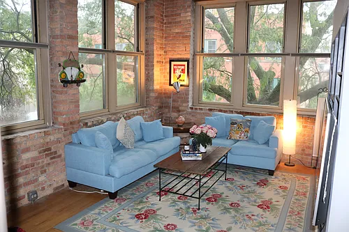 2510 N Wayne Ave #211 Photo 1