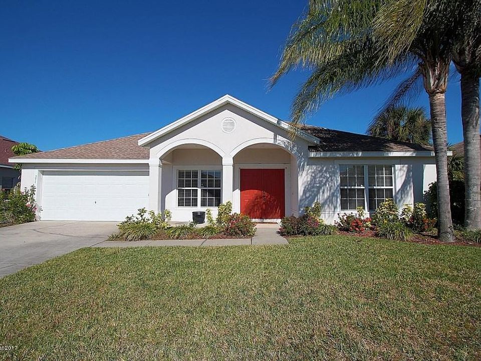 1st image of 371 Castlewood Ln