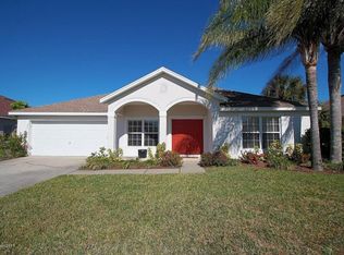 371 Castlewood Ln, Rockledge, FL 32955
