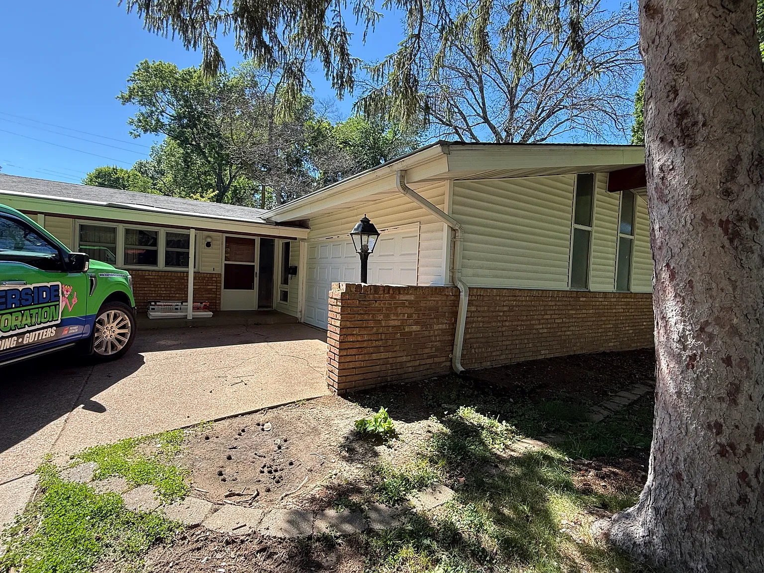 5 bed, 1650 sqft, $2,400 — Photo 1