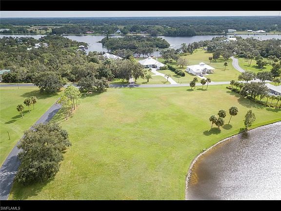 3rd image of 18151 Riverwind Dr