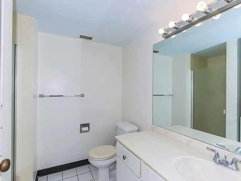 2215 Aloha Dr — Photo 26