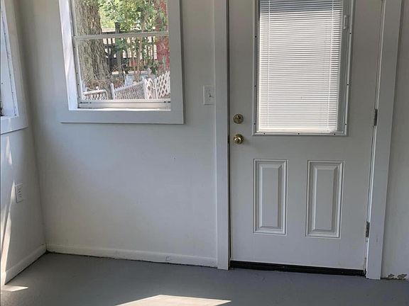 5th image of 13 Park Ave