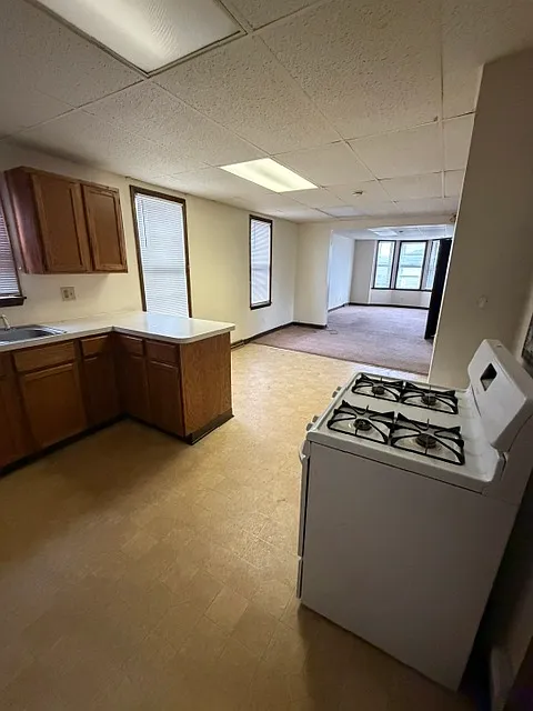 2 bed, $850 — Photo 4