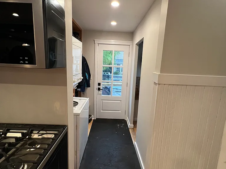 46 Cottage St — Photo 6