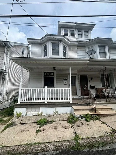 309 Arlington St Photo 1