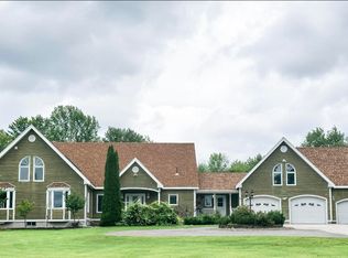 10 Jules Dr, Windham, ME 04062