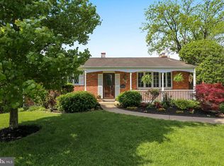 2818 Vixen Ln, Silver Spring, MD 20906