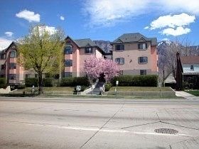 Street view from University Ave