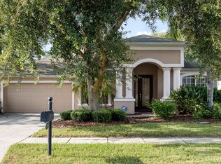 27417 Silver Thatch Dr, Zephyrhills, FL 33544
