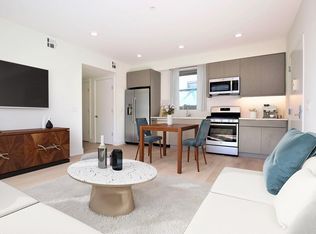 110 Court St #2, Hoboken, NJ 07030