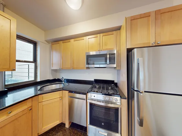 141 East 56th Street image 8 of 12