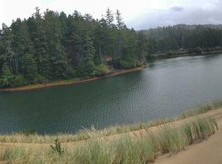 70298 Hwy 101, North Bend, OR 97459