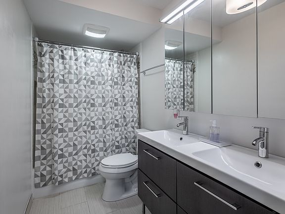 5th image of 415 Franklin Ave APT 1A