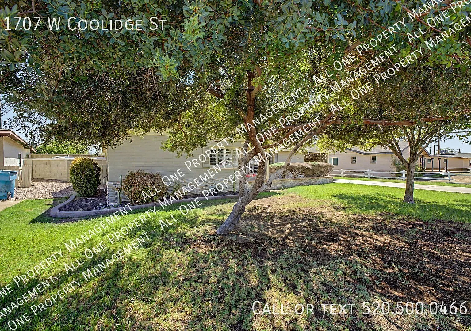 Spacious Central Phoenix Home with EV Charging & Incredible Backyard! — Photo 3