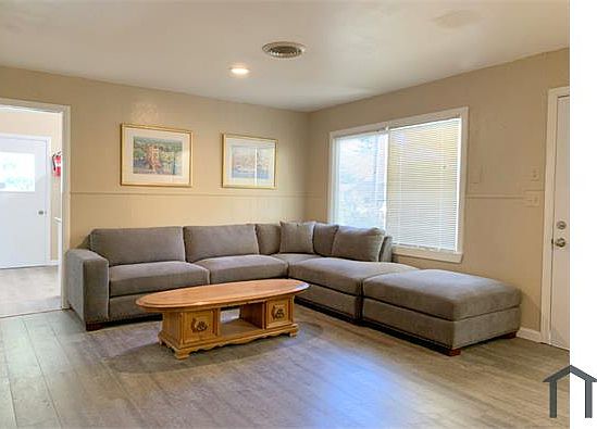 1st image of 2655 Larkspur Ln