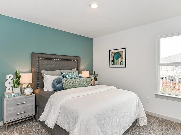 7918 Murciana Dr — Photo 6