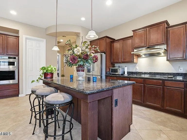 900 W Macaw Dr — Photo 18