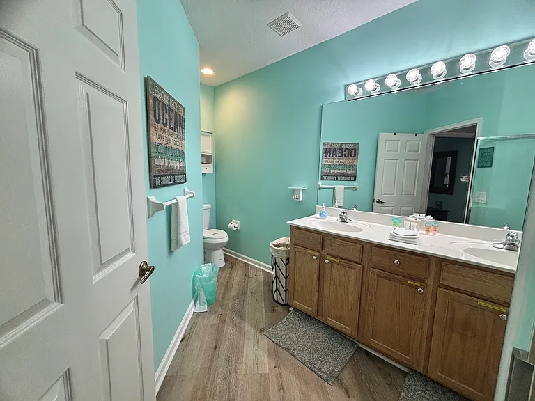 8423 Mulligan Cir — Photo 8