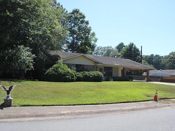 3rd image of 110 Friendswood Dr