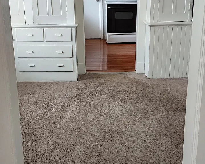living area 2